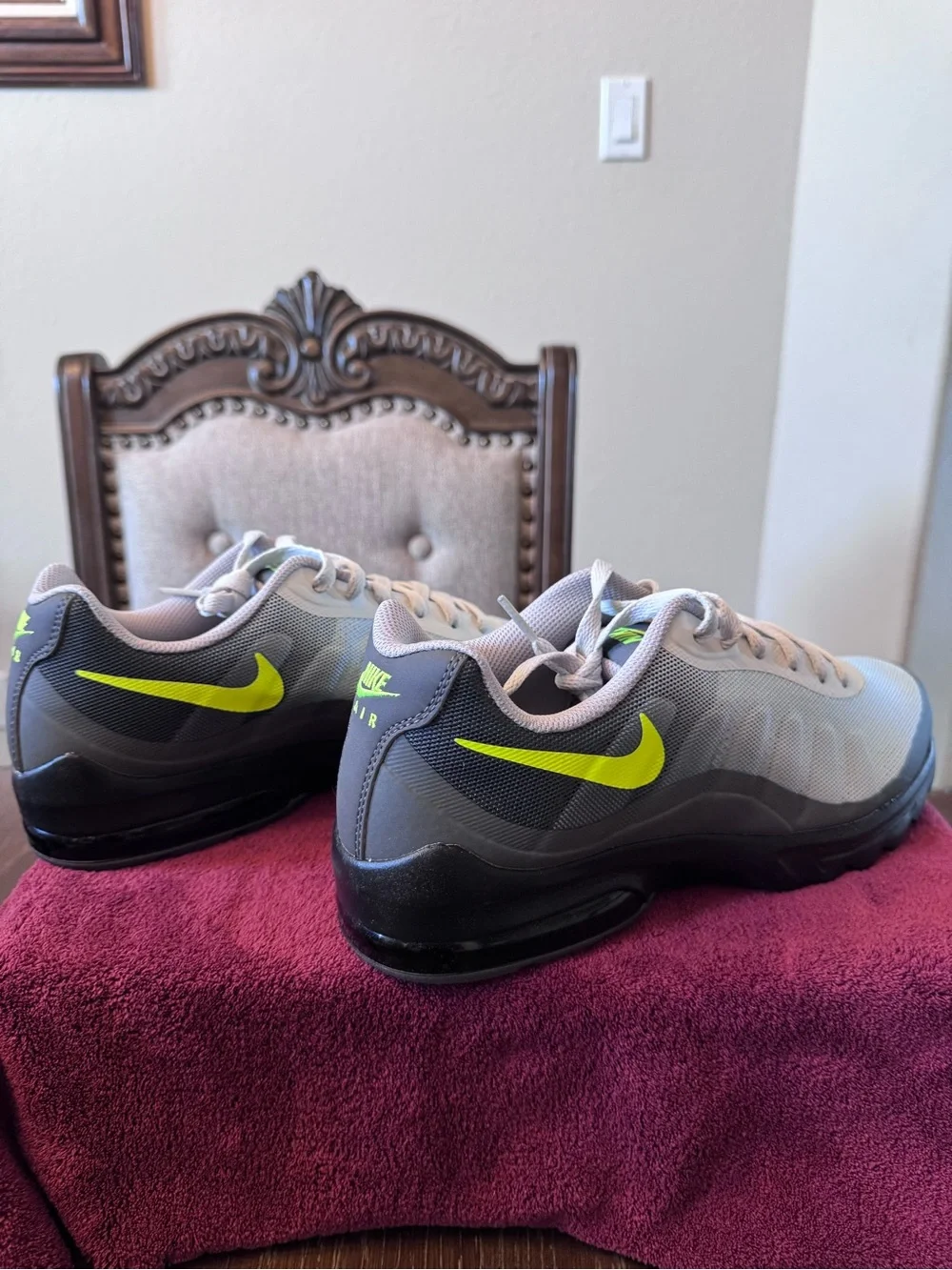 8.5 Men’s Nike Gray Running Sneakers with Volt Swoosh